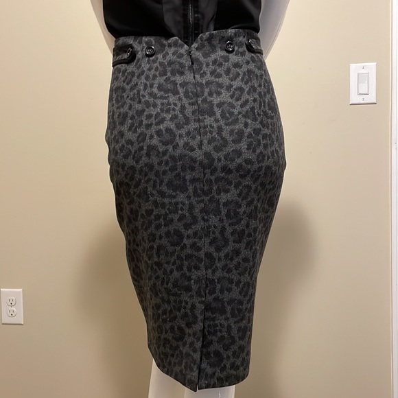 REBECCA TAYLOR GRAY AND BLACK ANIMAL PRONT HIGH WAISTED PENCIL SKIRT SIZE 8 NWOT - Picture 7 of 14